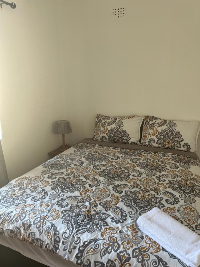 Mukala Lodge 卢萨卡 外观 照片